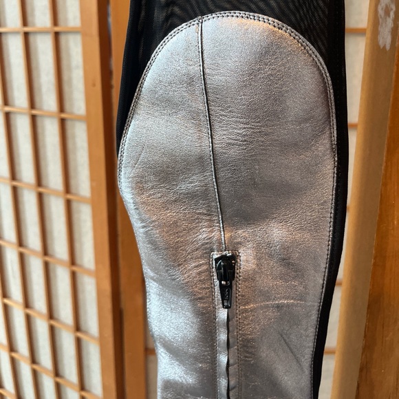 Silver and Black Knee-High Boots - Picture 3 of 4